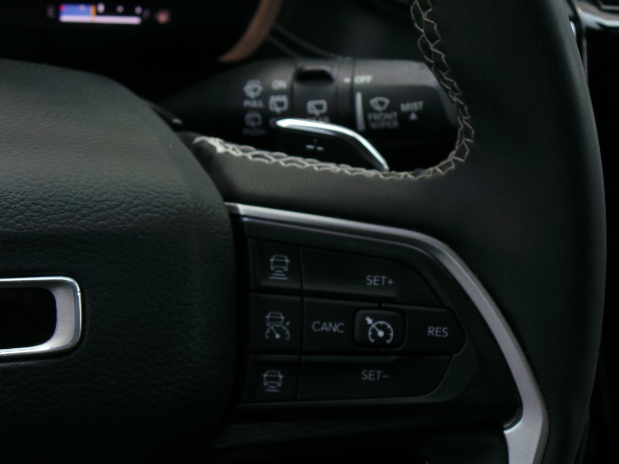 Used 2023 Jeep Grand Cherokee Altitude AWD/4WD image 30