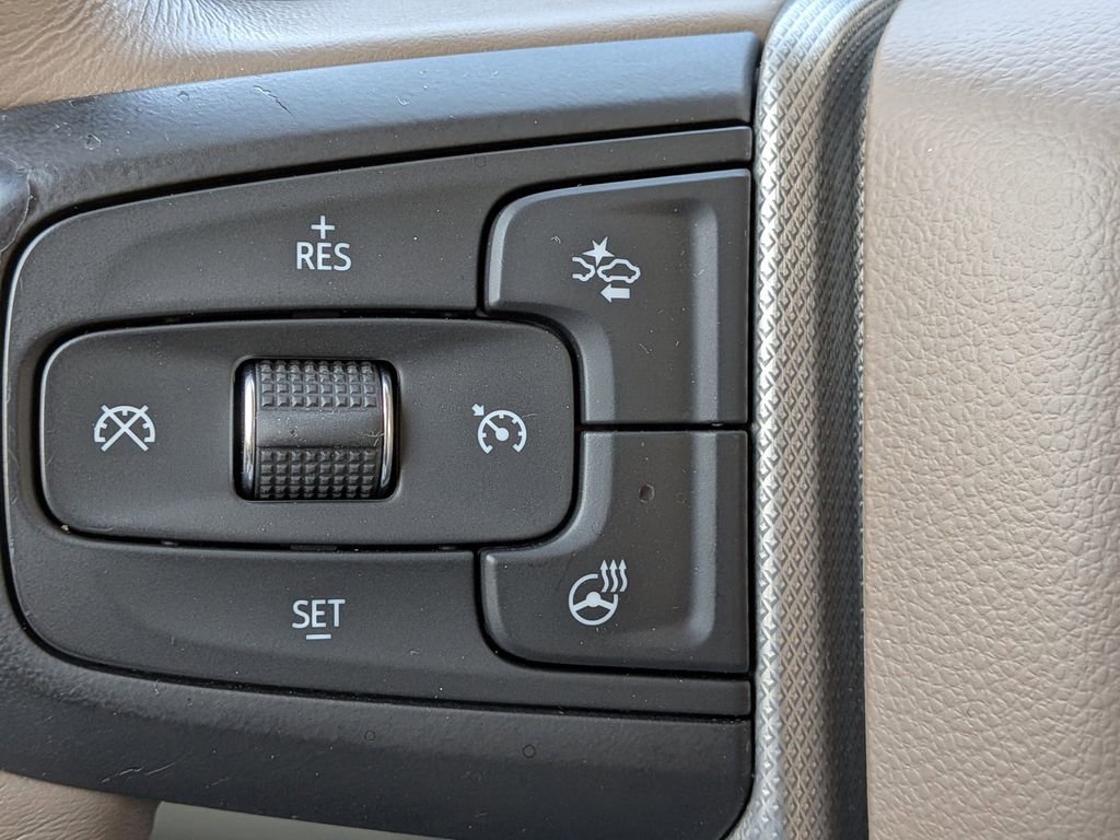 Used 2021 GMC Yukon Denali w/ Denali Premium Package image 26