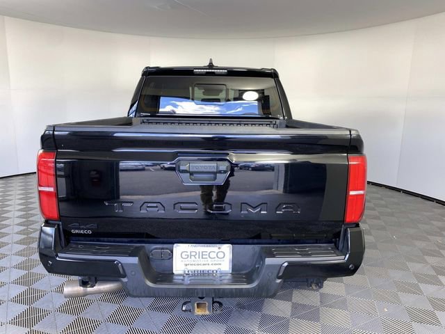 Used 2024 Toyota Tacoma TRD Sport w/ TRD Sport Upgrade Package AWD/4WD image 7