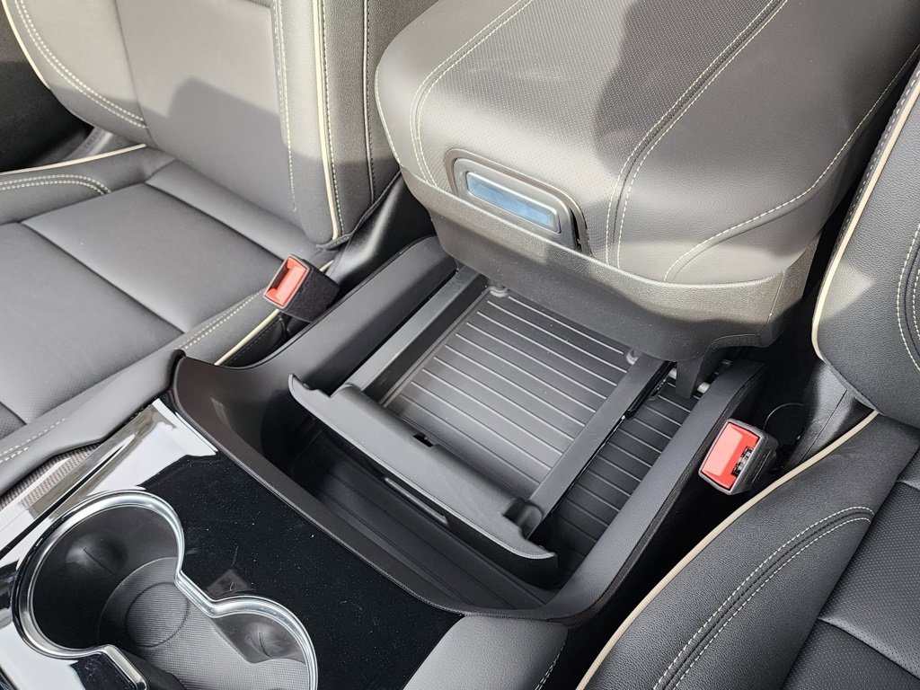 New 2026 GMC Yukon Elevation image 36