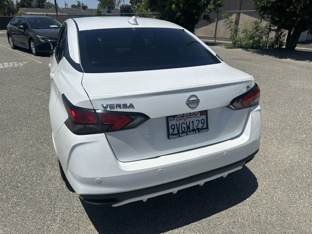 Used 2024 Nissan Versa SV FWD image 8
