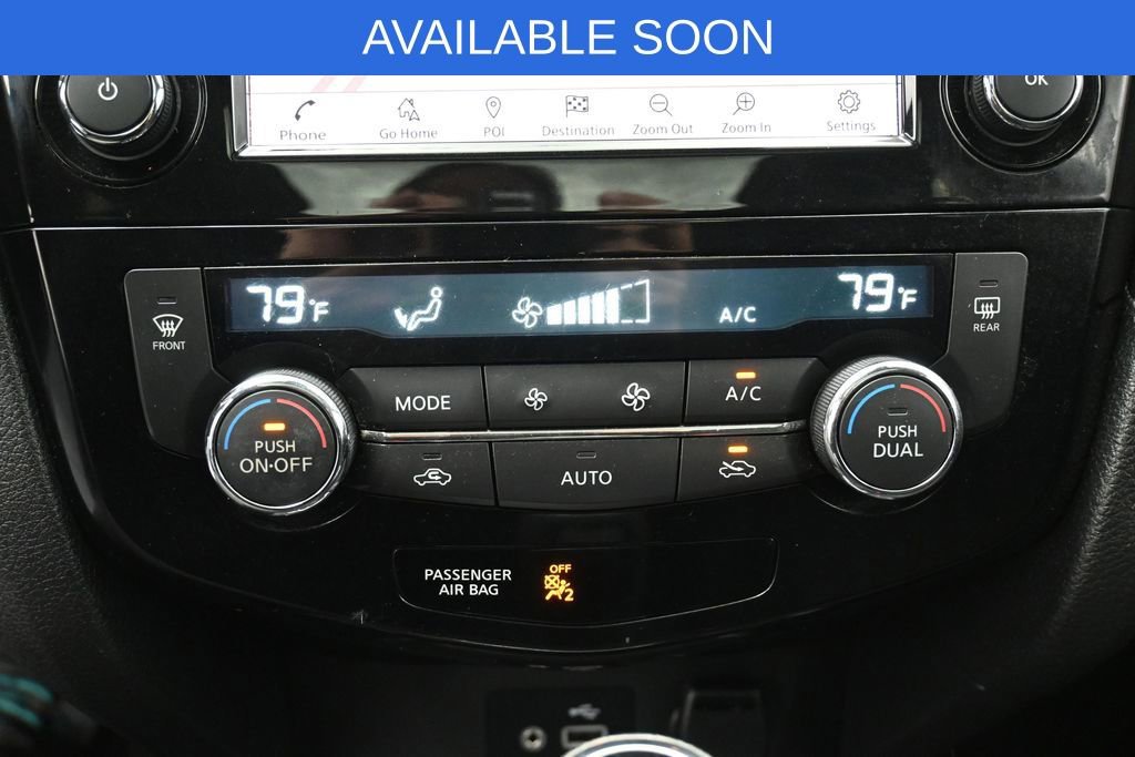 Used 2019 Nissan Rogue SV w/ Premium Package AWD/4WD image 18