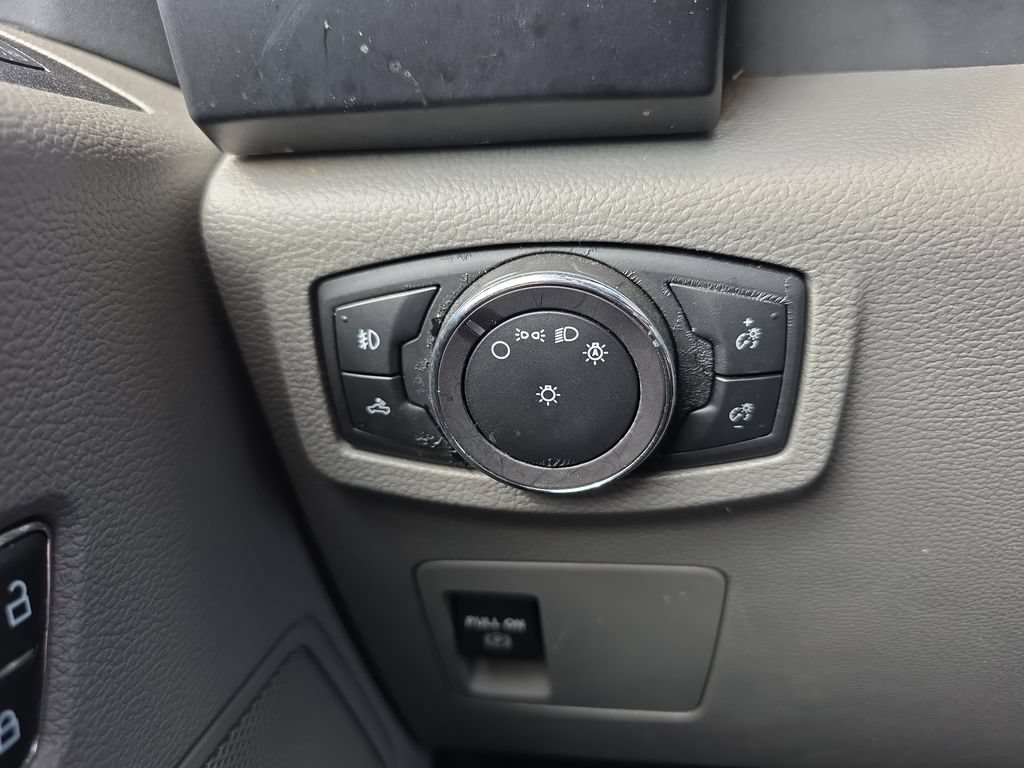 Certified 2018 Ford F150 XL w/ Equipment Group 101A Mid AWD/4WD image 41