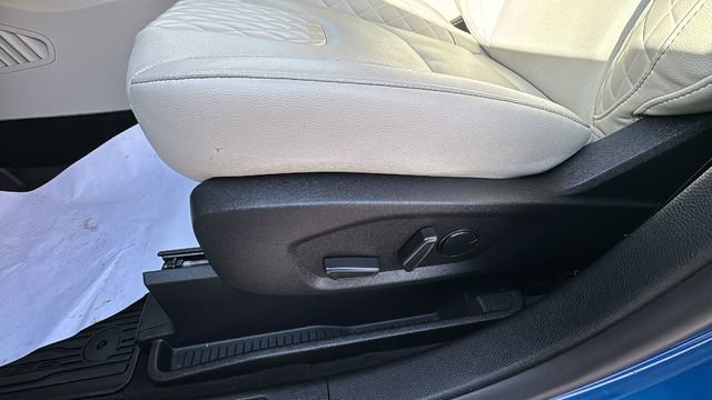 Certified 2023 Ford Edge Titanium w/ Equipment Group 301A image 8