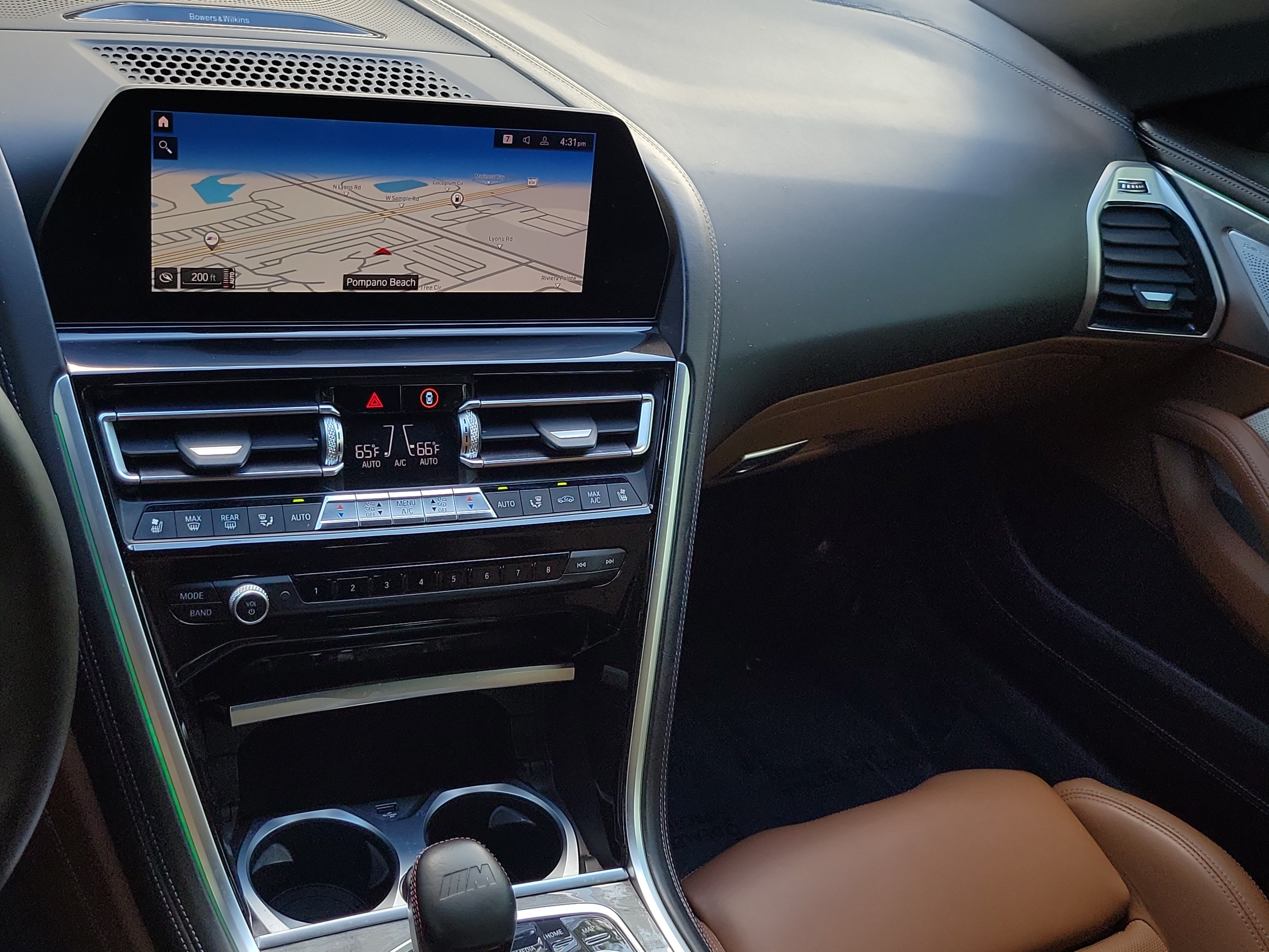 Used 2020 BMW M8 Convertible AWD/4WD image 13