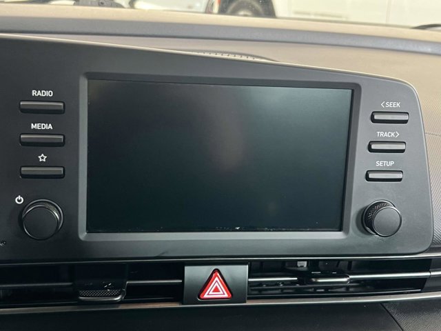 Used 2025 Hyundai Elantra Sport image 25