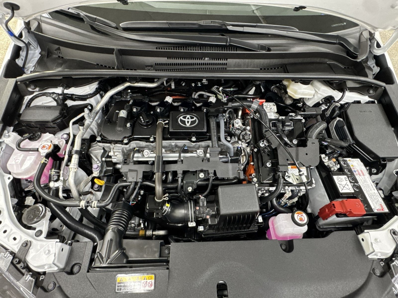 Used 2026 Toyota Corolla LE FWD image 40