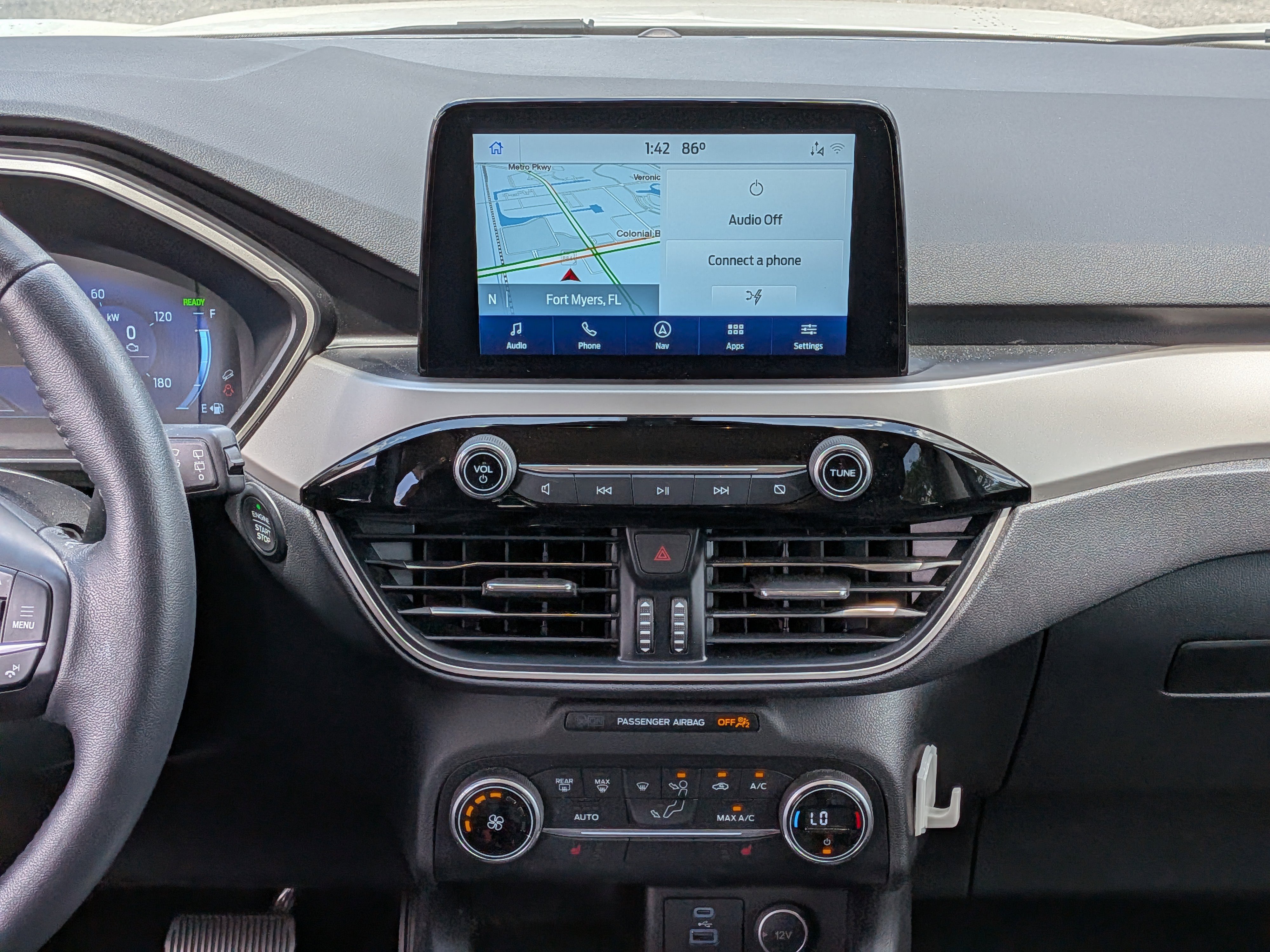 Used 2020 Ford Escape SE Sport image 21