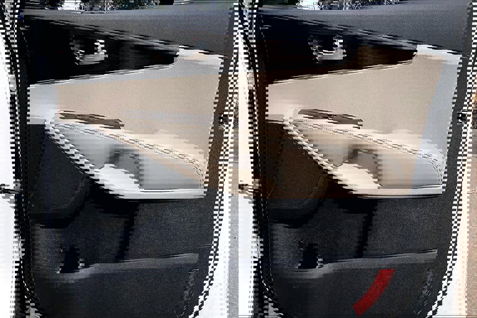 Used 2020 Kia Sorento EX image 23