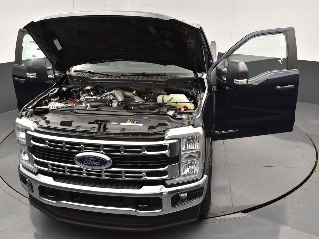 New 2025 Ford F250 XLT w/ 360-Degree Camera Package image 7