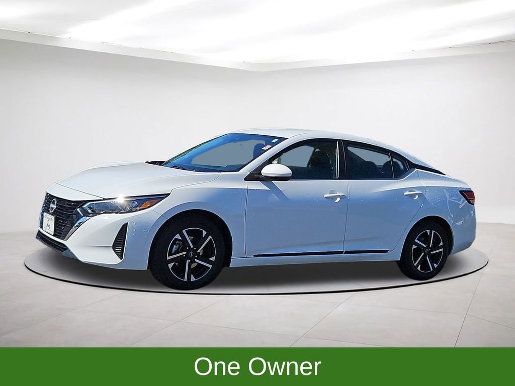 Used 2024 Nissan Sentra SV FWD image 3