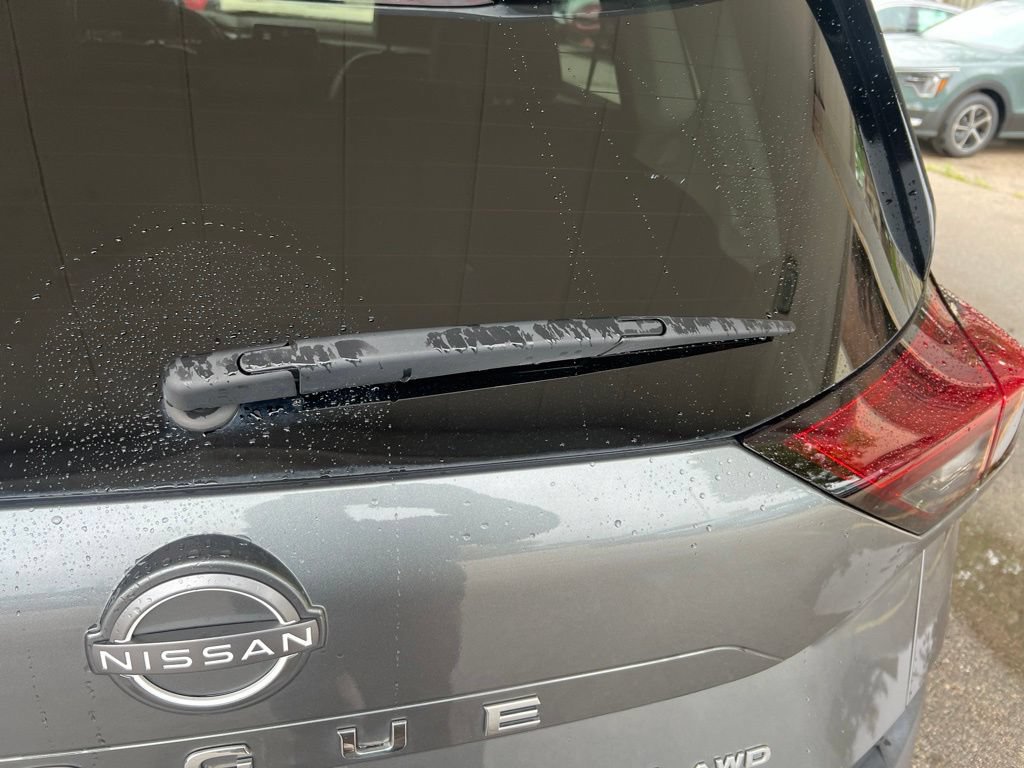 Certified 2023 Nissan Rogue SL AWD/4WD image 36