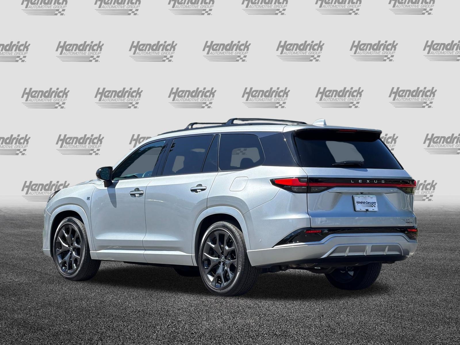Certified 2025 Lexus TX 500h AWD w/ Technology Package image 7