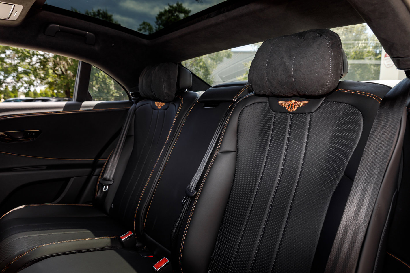 New 2025 Bentley Flying Spur Plug-In Hybrid image 29