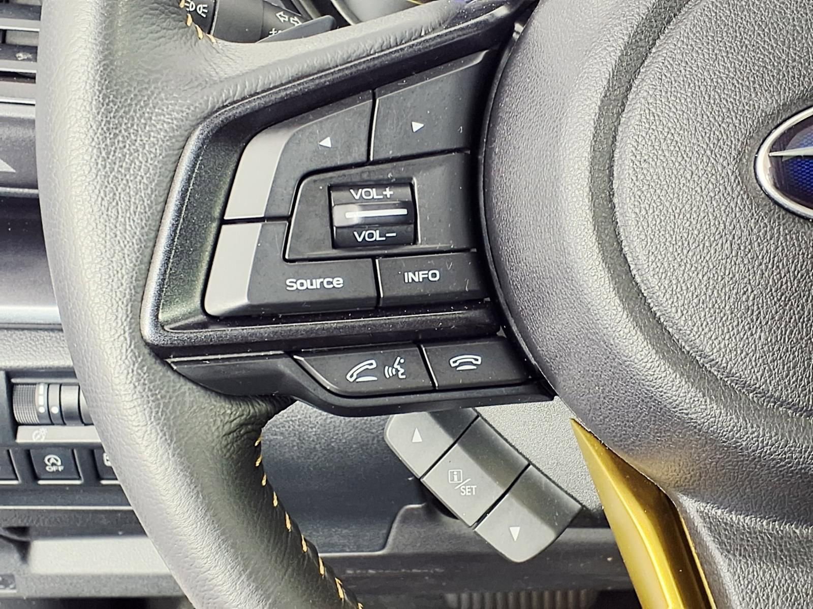 Used 2022 Subaru Crosstrek 2.5i Sport w/ Moonroof Package image 19