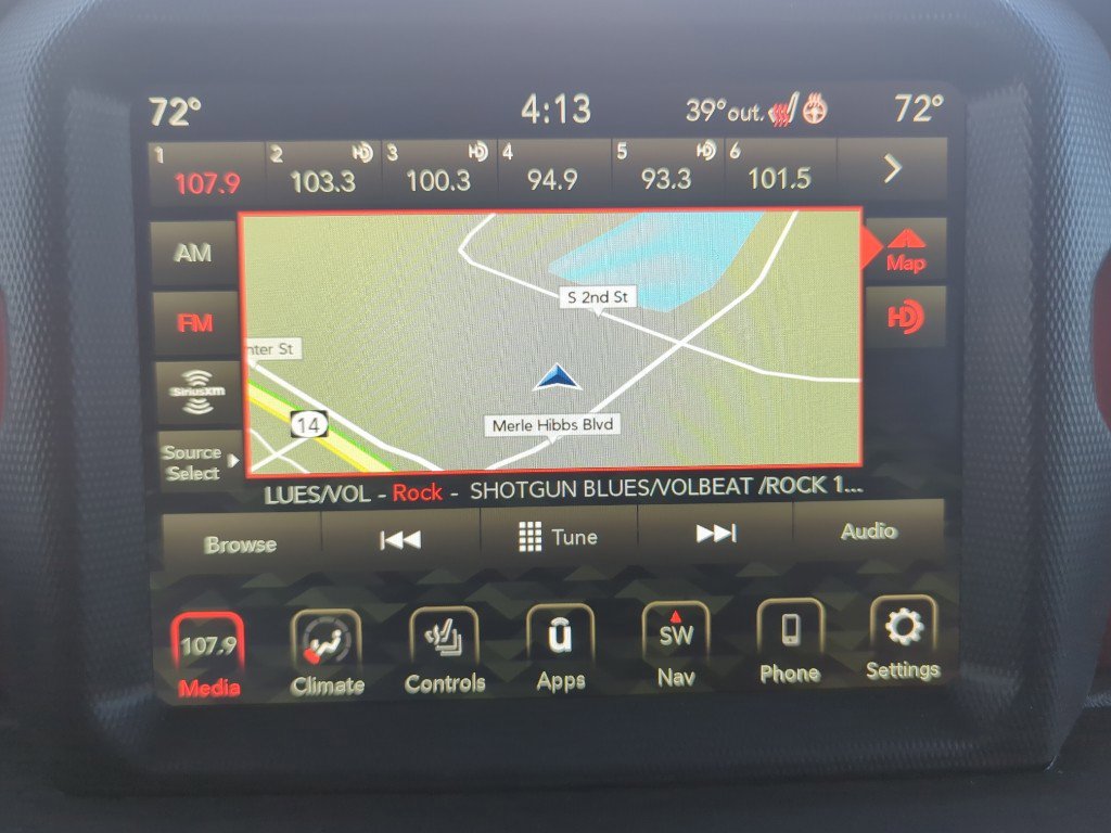 Used 2022 Jeep Wrangler Unlimited Rubicon w/ Xtreme Recon 35" Tire Package image 16