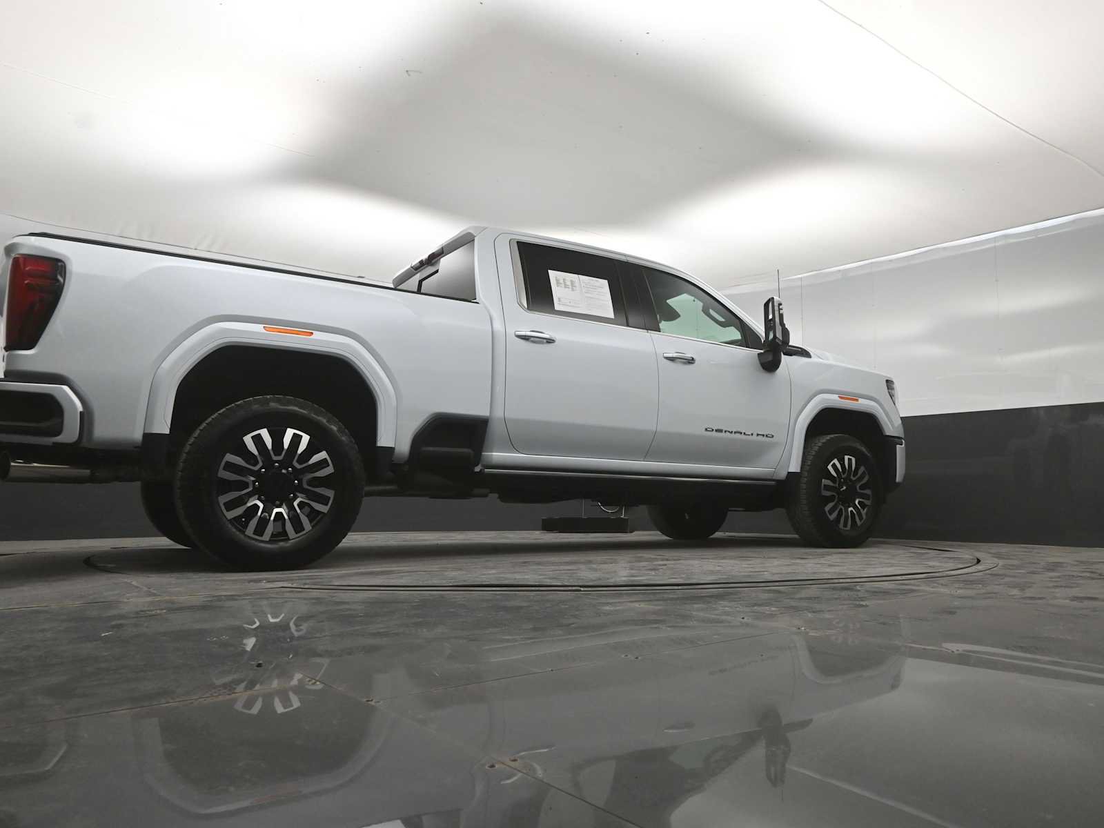 Used 2026 GMC Sierra 2500 Denali Ultimate AWD/4WD image 40