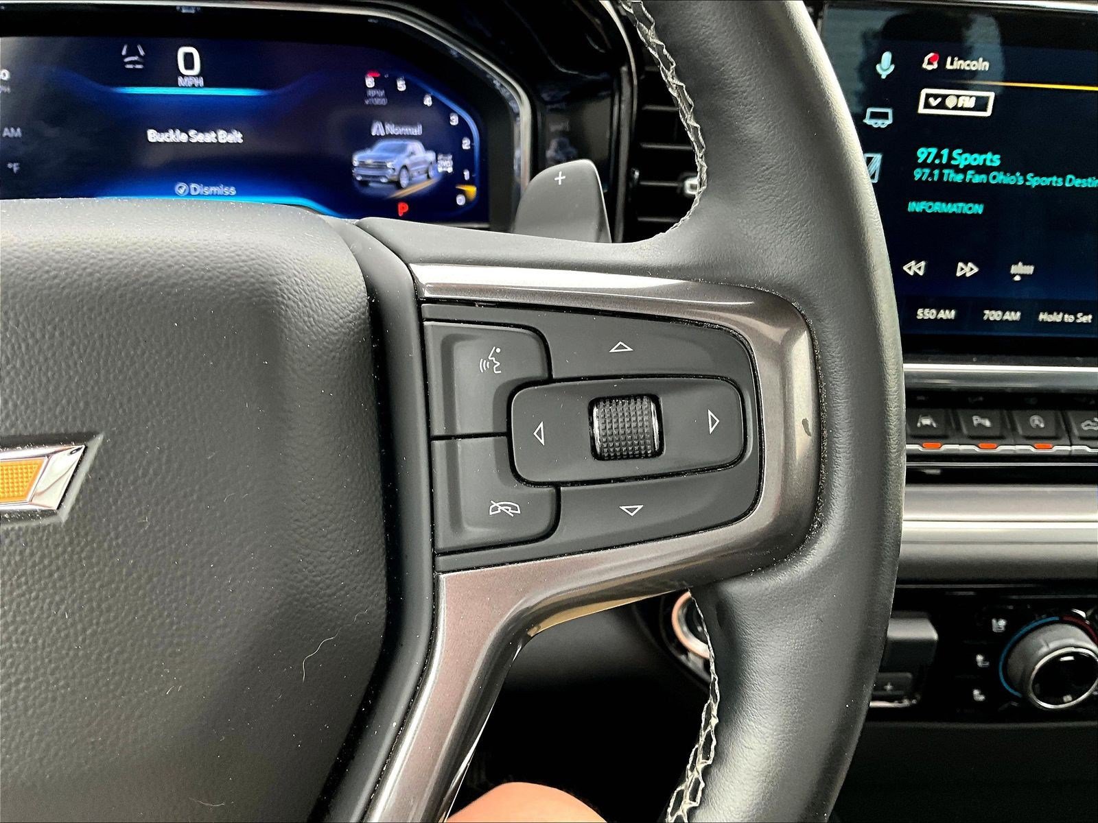 Used 2024 Chevrolet Silverado 1500 High Country w/ High Country Premium Package AWD/4WD image 12