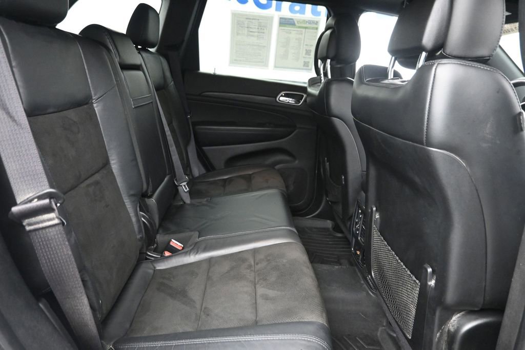 Used 2019 Jeep Grand Cherokee Altitude AWD/4WD image 8