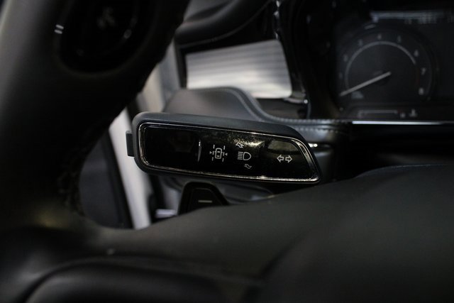 Used 2022 Lincoln Corsair Standard image 12