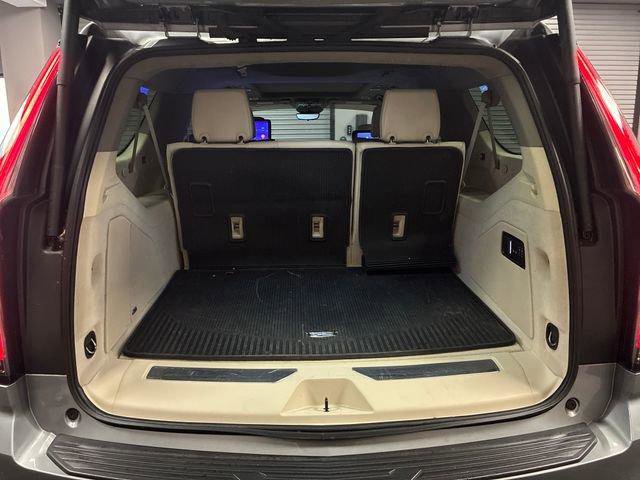 Used 2025 Cadillac Escalade ESV Sport Platinum w/ LPO, Floor Liner Package AWD/4WD image 24