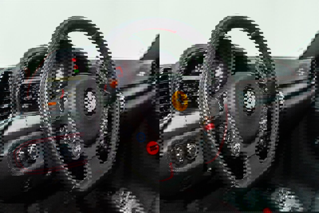 Used 2011 Ferrari 458 Italia Coupe RWD image 86