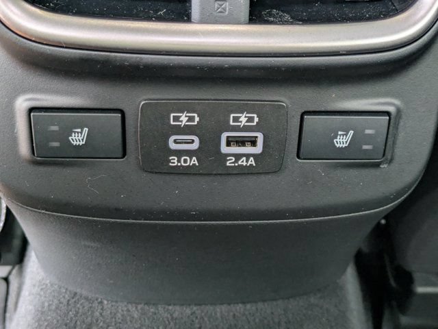 Used 2025 Subaru Outback Touring XT w/ Tech Package 3 AWD/4WD image 14