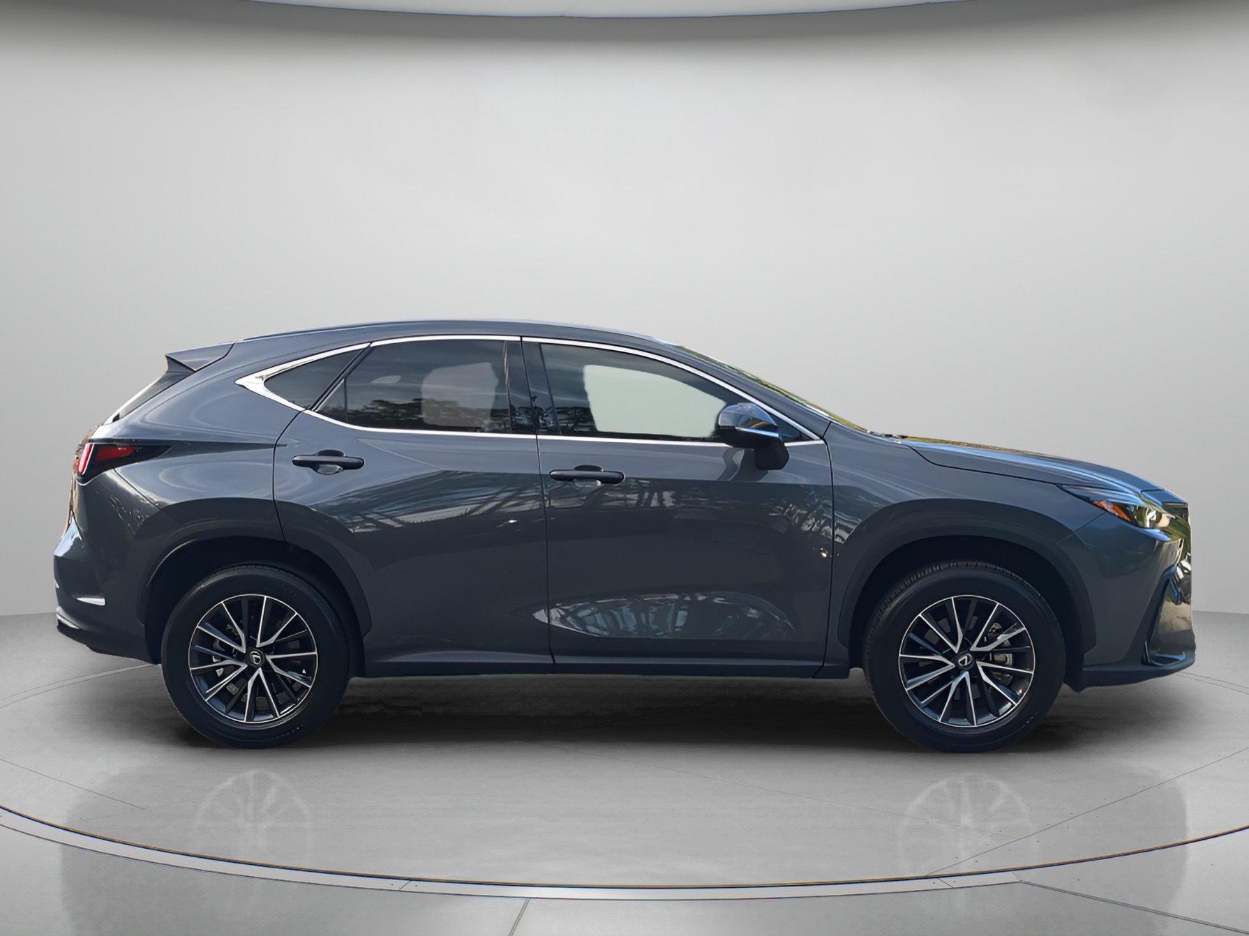 Used 2024 Lexus NX 250 FWD image 39