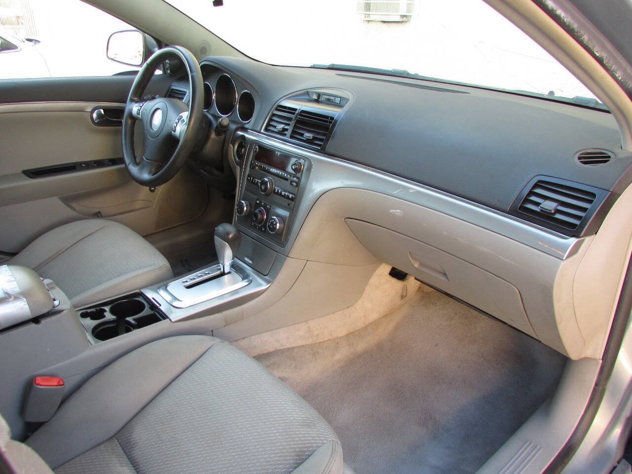 Used 2009 Saturn Aura XE FWD image 11