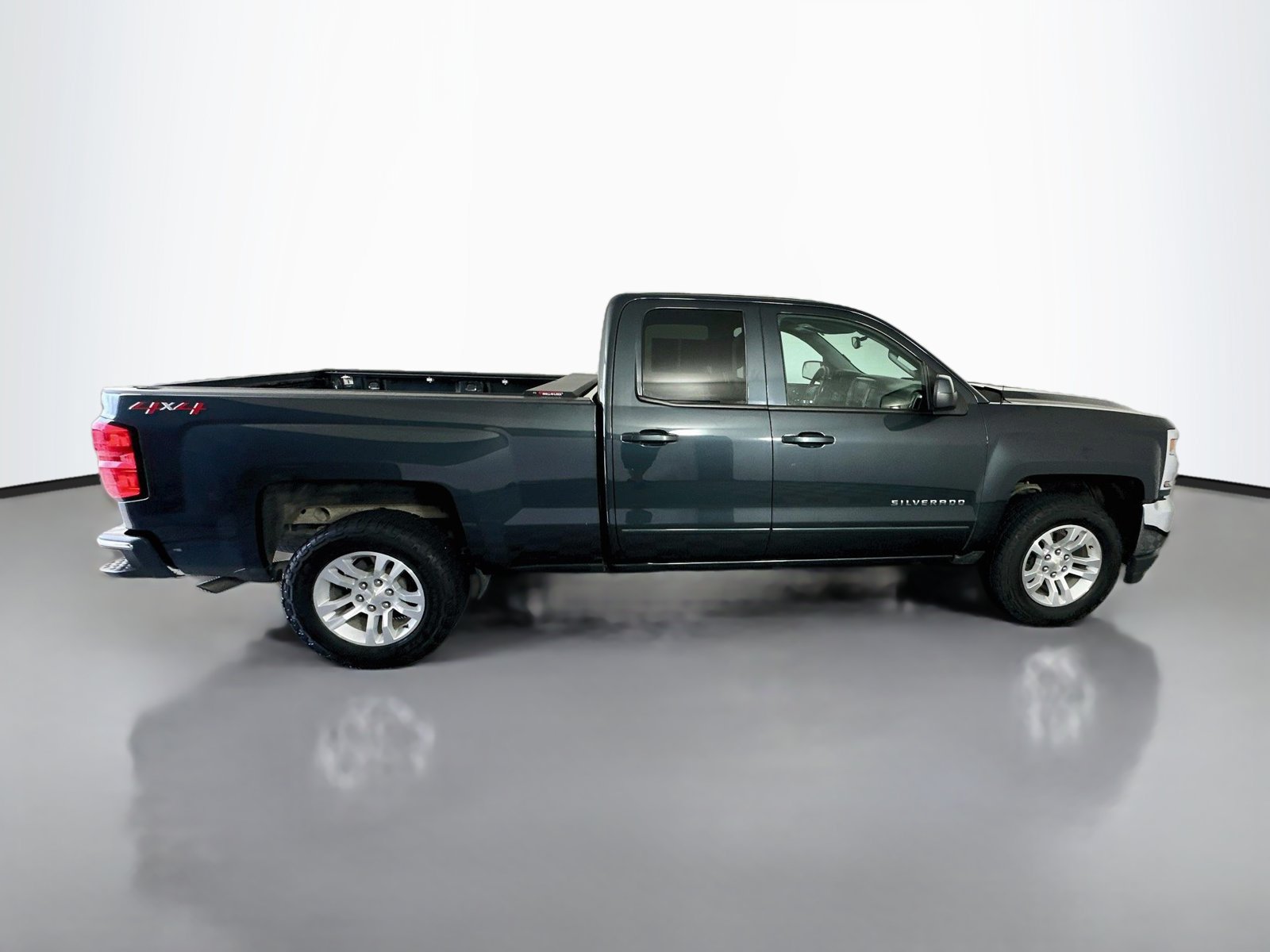 Used 2019 Chevrolet Silverado 1500 LT w/ All Star Edition AWD/4WD image 8