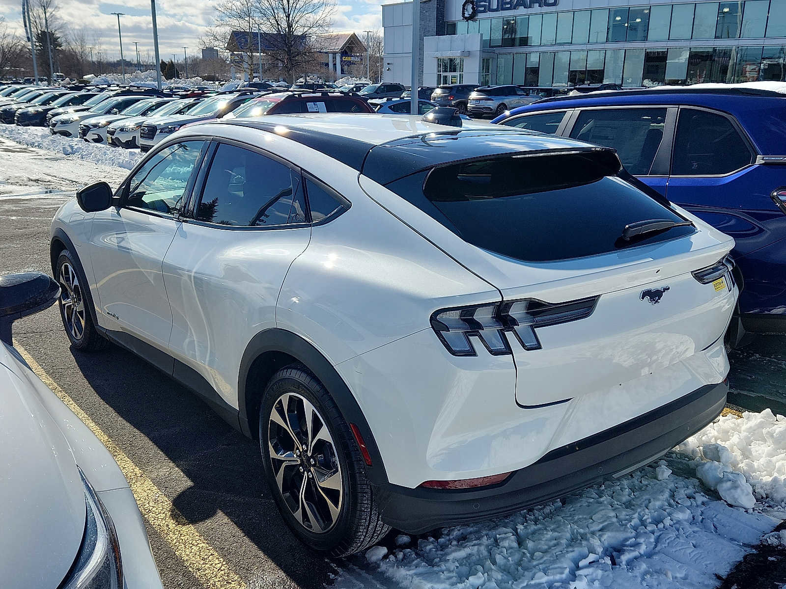 Used 2025 Ford Mustang Mach-E Select image 4