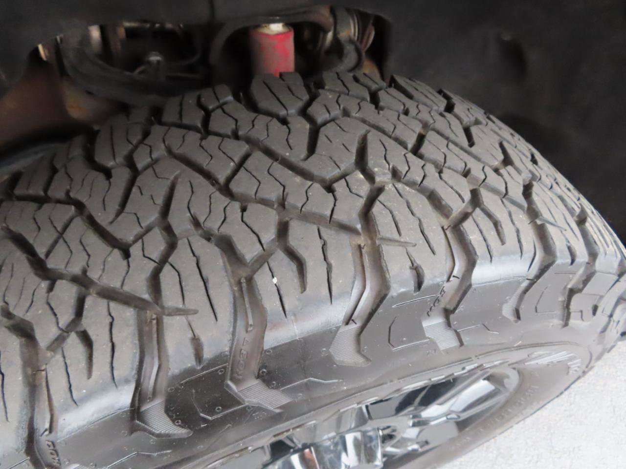 Used 2024 GMC Sierra 2500 AT4 w/ AT4 Premium Plus Package image 11