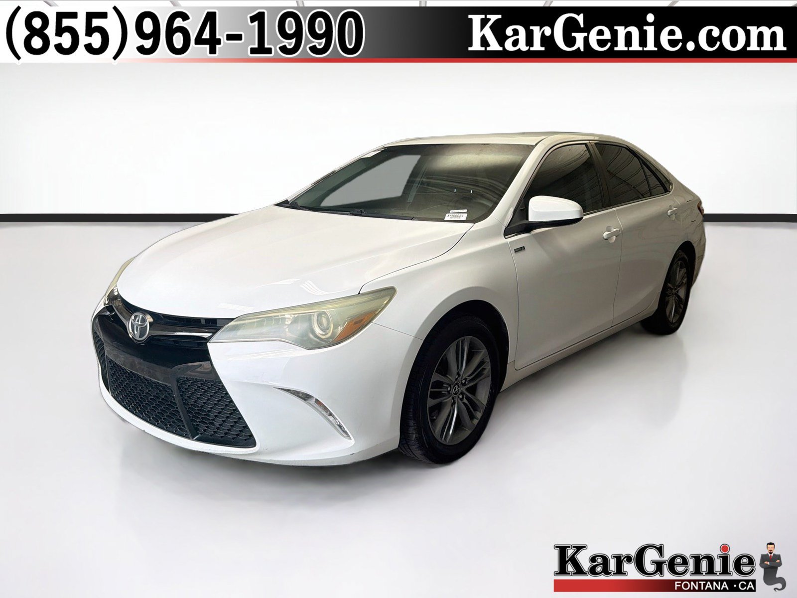Used 2015 Toyota Camry SE FWD image 1