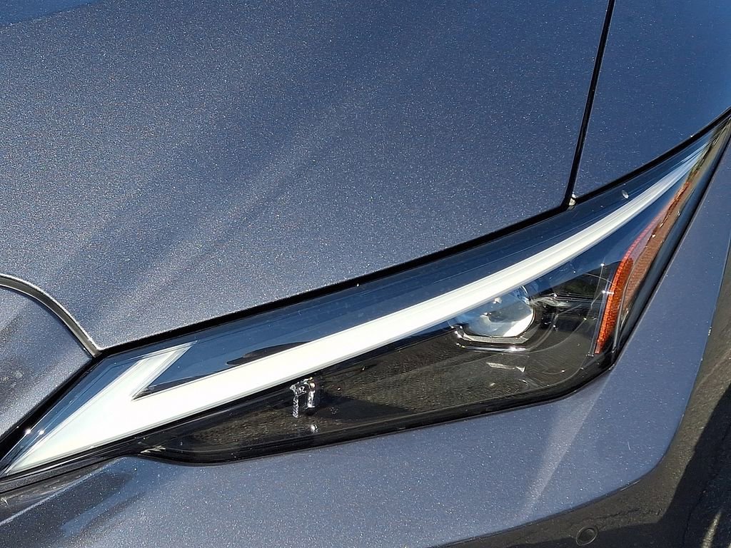 Used 2024 Lexus IS 300 w/ Premium Package RWD image 10