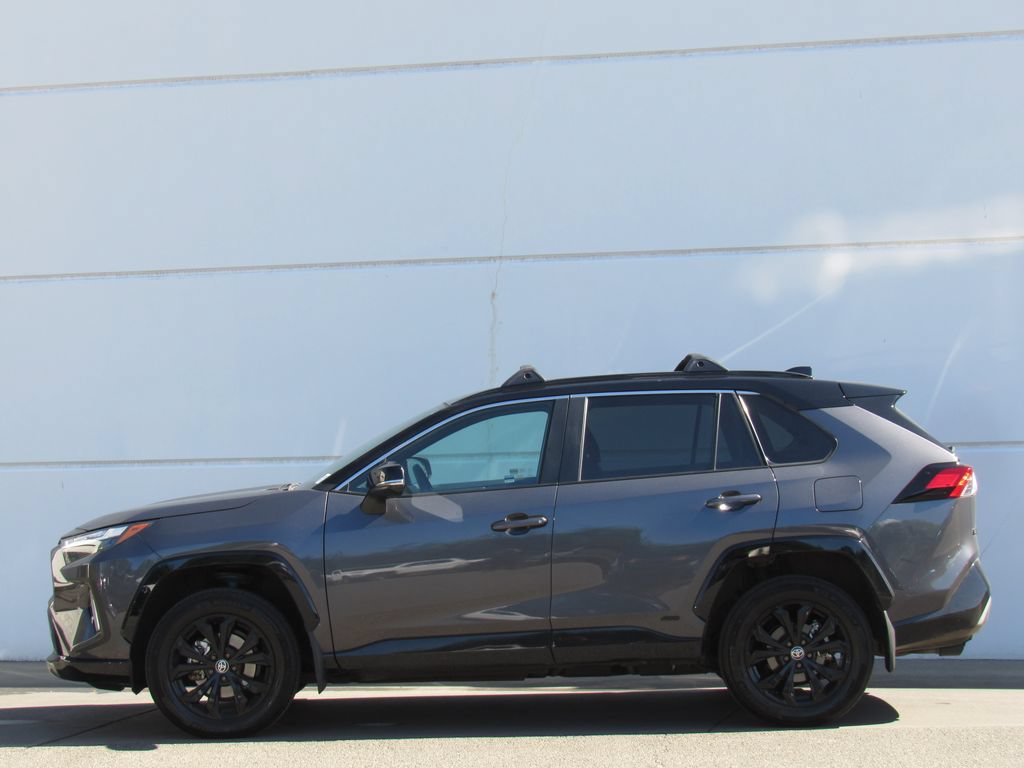 Certified 2023 Toyota RAV4 XSE w/ XSE Grade Weather Package AWD/4WD image 4