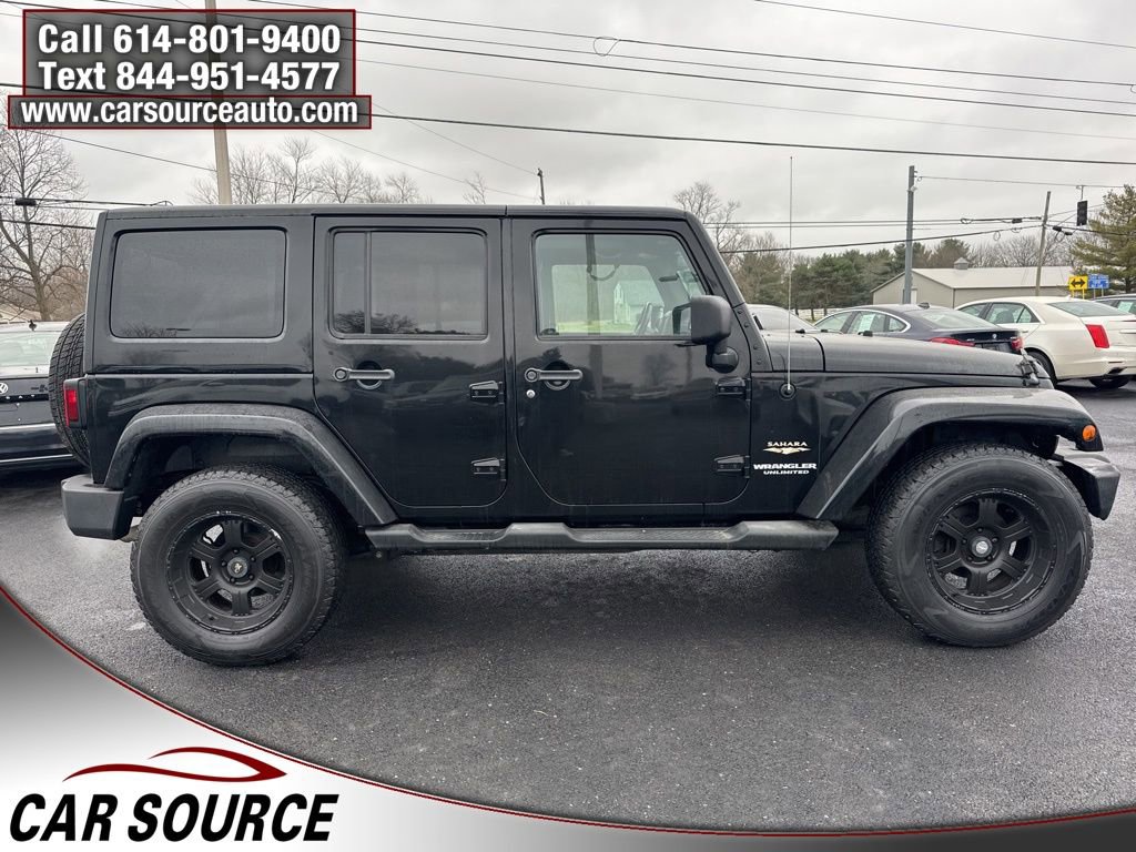 Used 2013 Jeep Wrangler Unlimited Sahara w/ Connectivity Group image 9