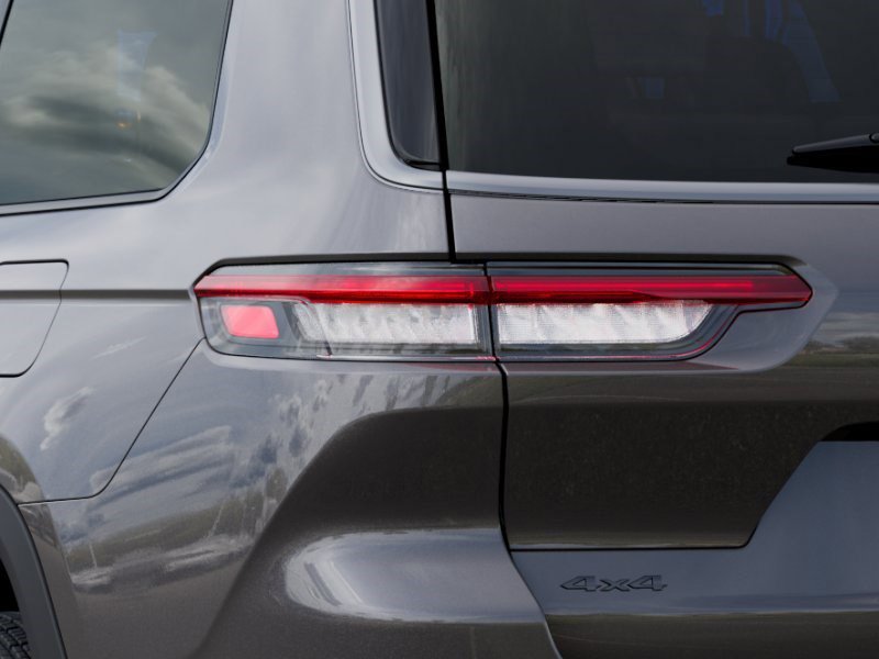 New 2026 Jeep Grand Cherokee L 4WD image 9