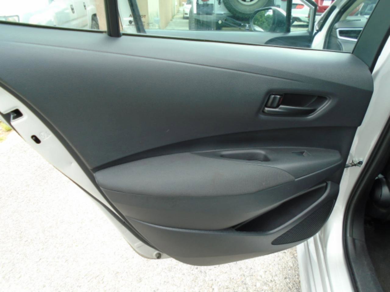 Used 2024 Toyota Corolla LE FWD image 11