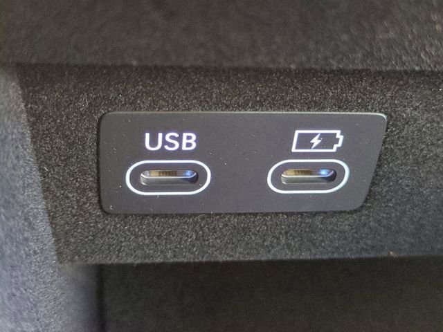 New 2026 Genesis GV70 2.5T Sport Prestige AWD/4WD image 16