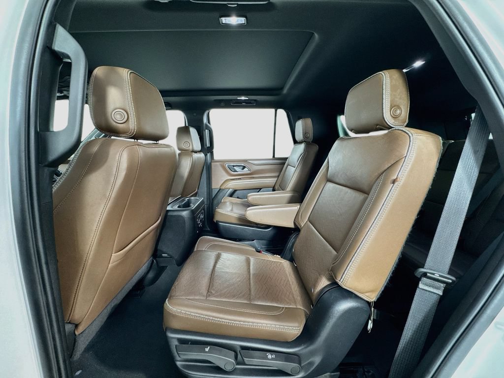 Used 2022 Chevrolet Tahoe High Country w/ Max Trailering Package AWD/4WD image 12