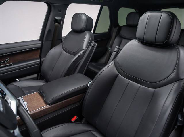 Used 2023 Land Rover Range Rover SE AWD/4WD image 15