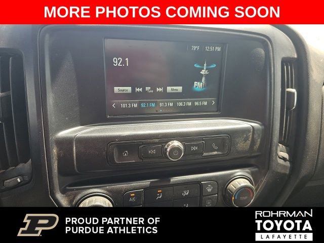 Used 2017 Chevrolet Silverado 1500 Custom w/ Custom Convenience Package AWD/4WD image 8