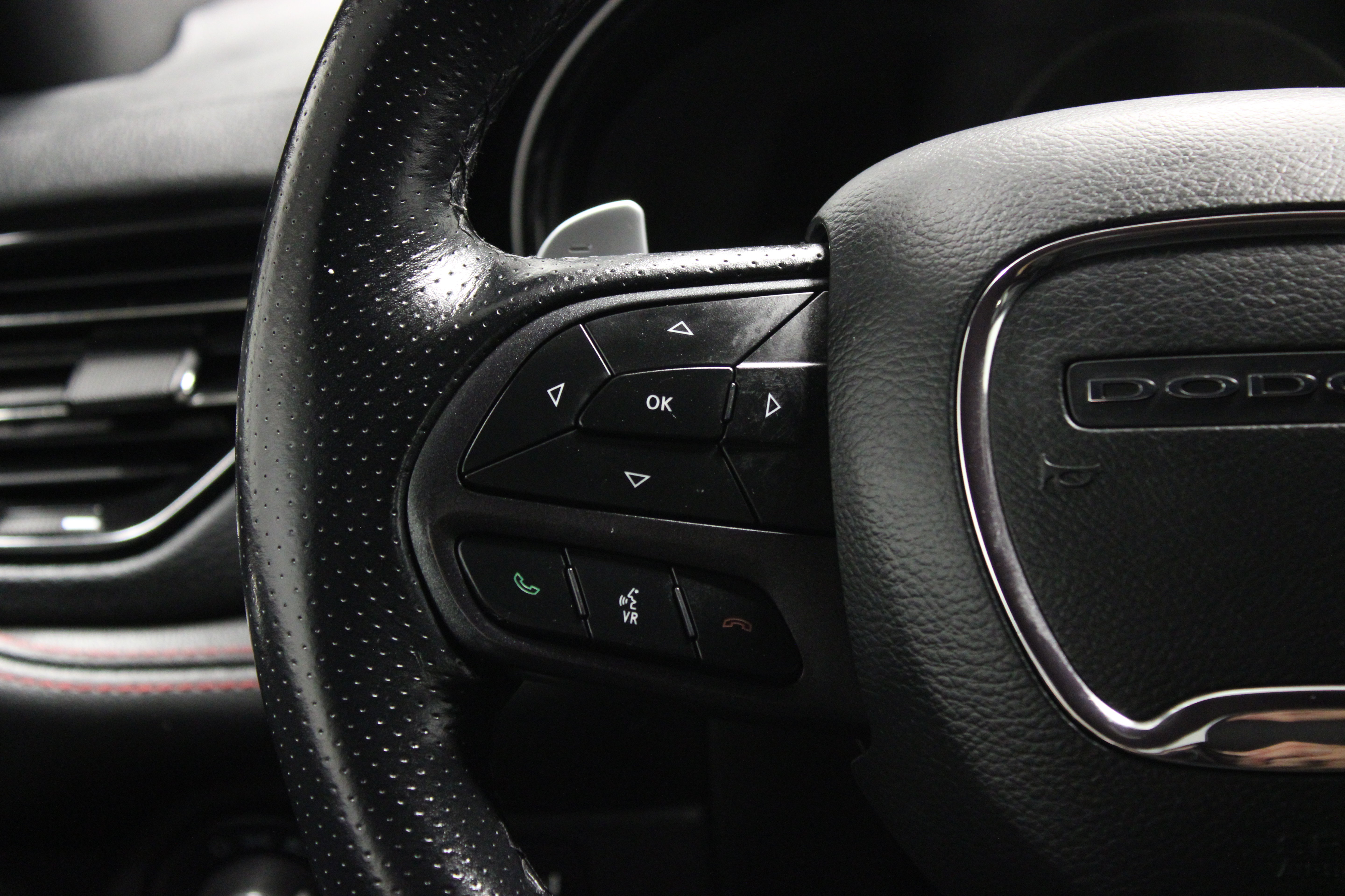 Used 2023 Dodge Durango GT RWD image 25
