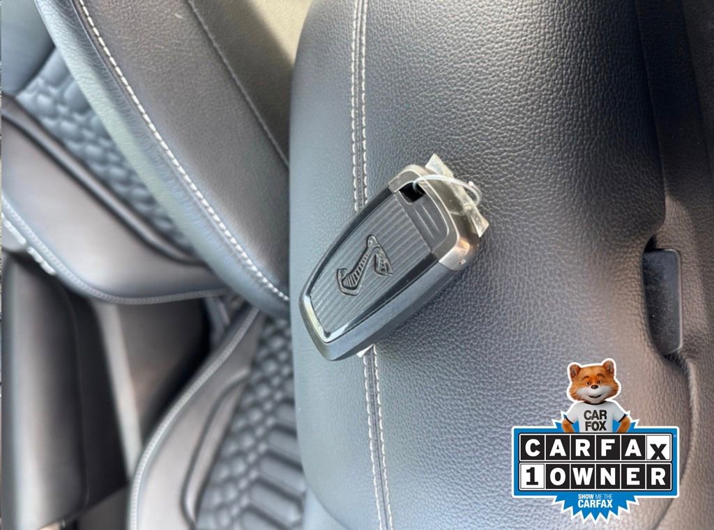 Used 2021 Ford Mustang Shelby GT500 w/ Carbon Fiber Track Pack image 46