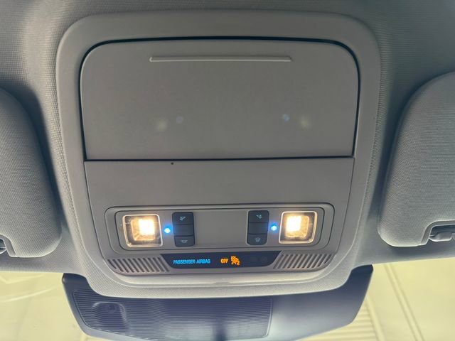 Used 2022 Ford Explorer XLT w/ Equipment Group 202A RWD image 38