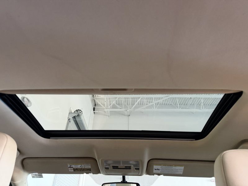 Used 2014 Toyota Highlander Limited FWD image 23