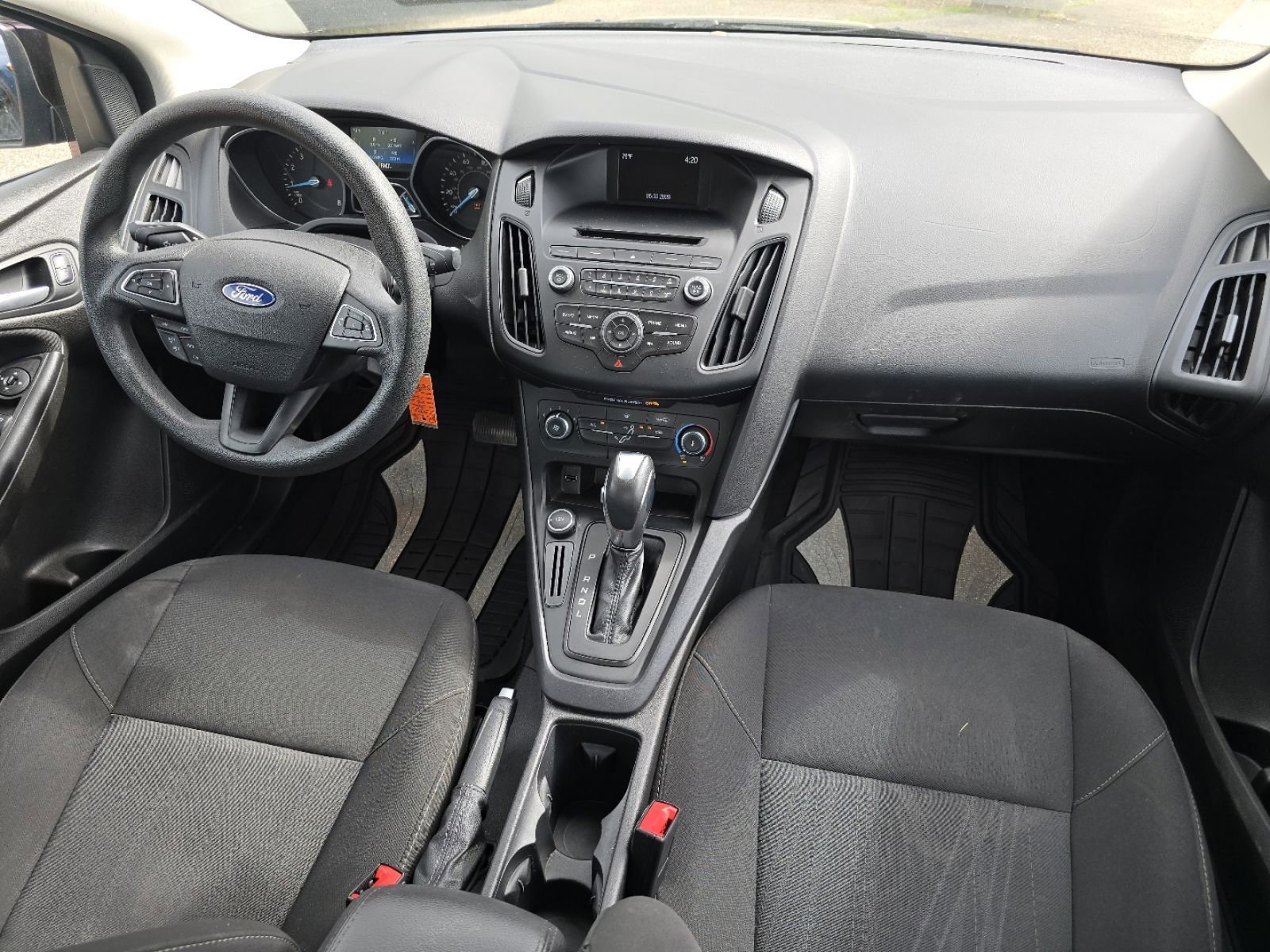 Used 2016 Ford Focus SE FWD image 19