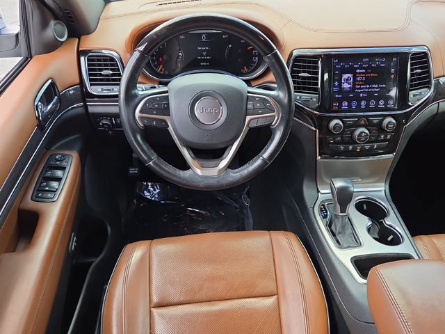 Used 2020 Jeep Grand Cherokee Overland RWD image 14