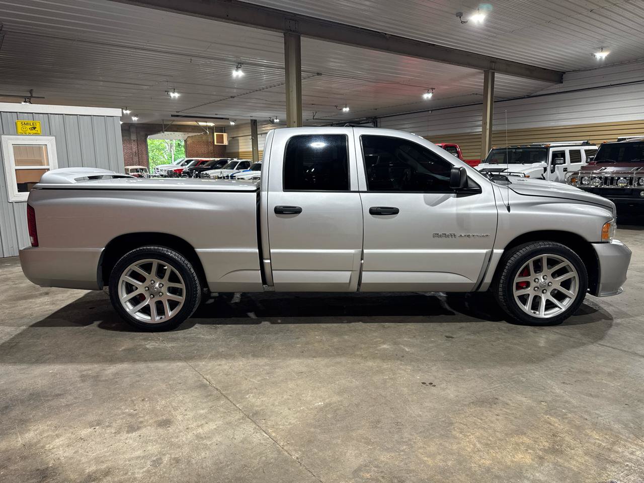 Used 2005 Dodge Ram 1500 Truck 2WD Quad Cab image 5
