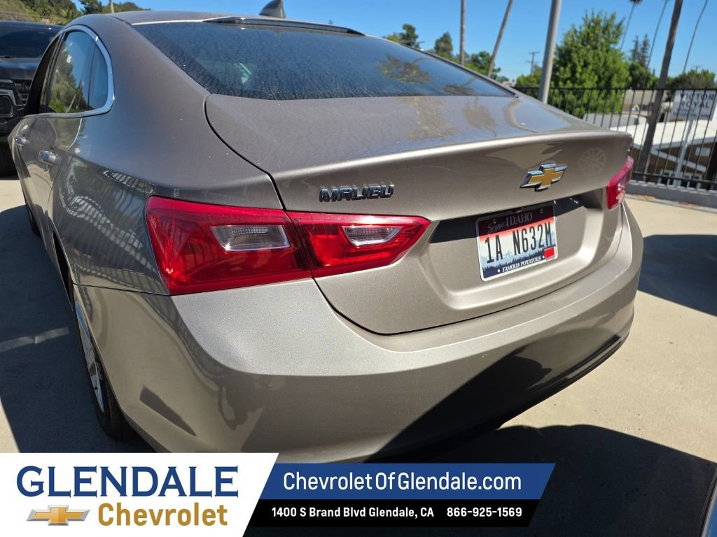Used 2023 Chevrolet Malibu LT FWD image 4